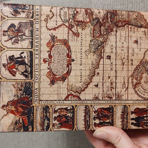 "Book" Storage Box - Picture 5 of 7